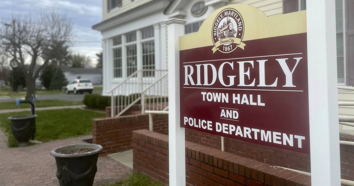 Why did the town of Ridgely, Maryland, suddenly run out of police?  This is the reason