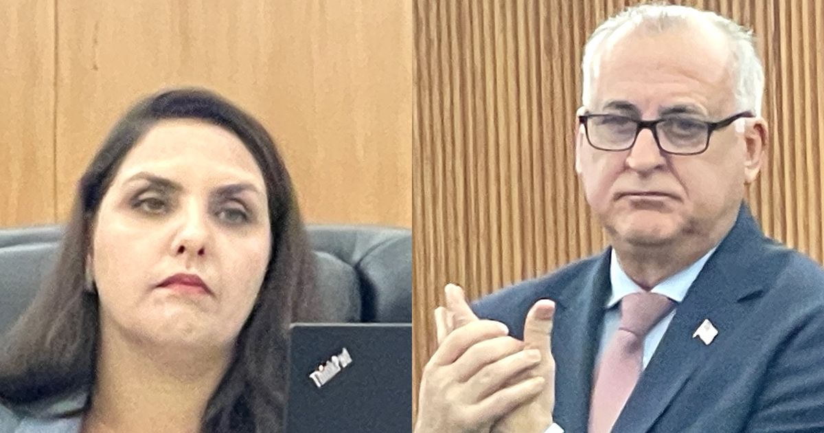 Dispute in Hialeah: it's not marijuana, it's the councilor