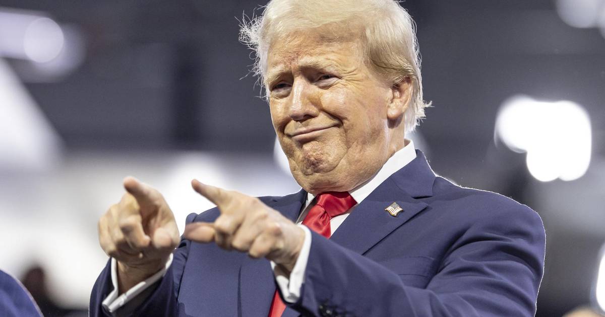 And all for one ear: Trump takes 5 points lead over Biden in poll