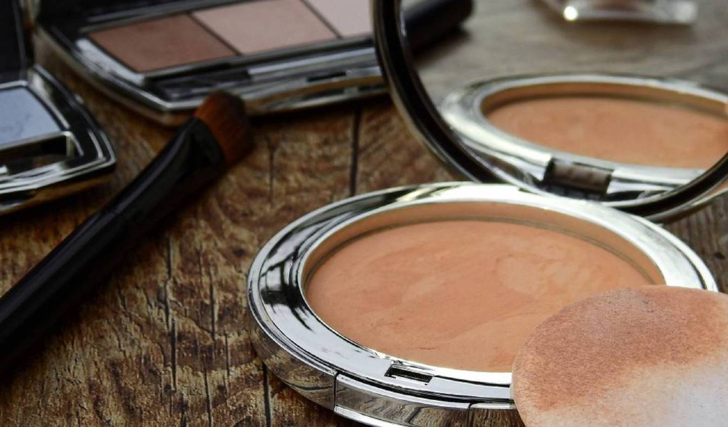 The authority found that several of these powder makeups are indeed of quality