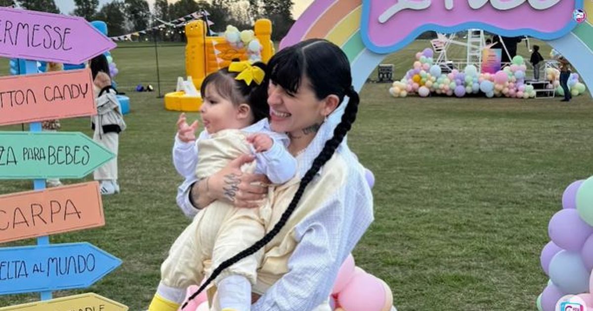 Pension that Christian Nodal sends is not enough according to Cazzu