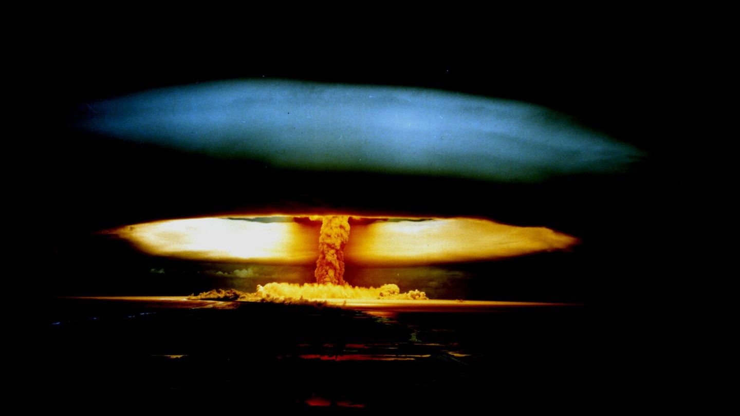 Französischer Atomwaffentest in Polynesien um das Jahr 1970 herum