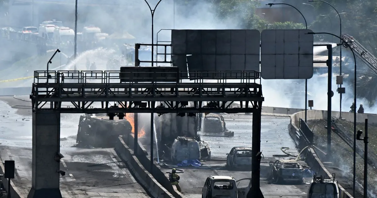 Gas truck explosion causes four deaths and 10 injuries in Chile