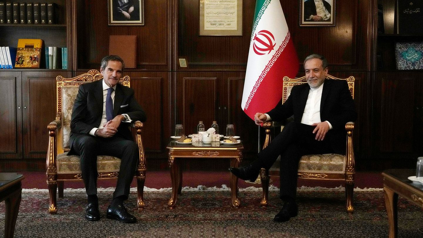 Die Beziehungen zwischen der IAEA und Teheran sind seit Jahren angespannt. (Archivbild) Foto: Vahid Salemi/AP