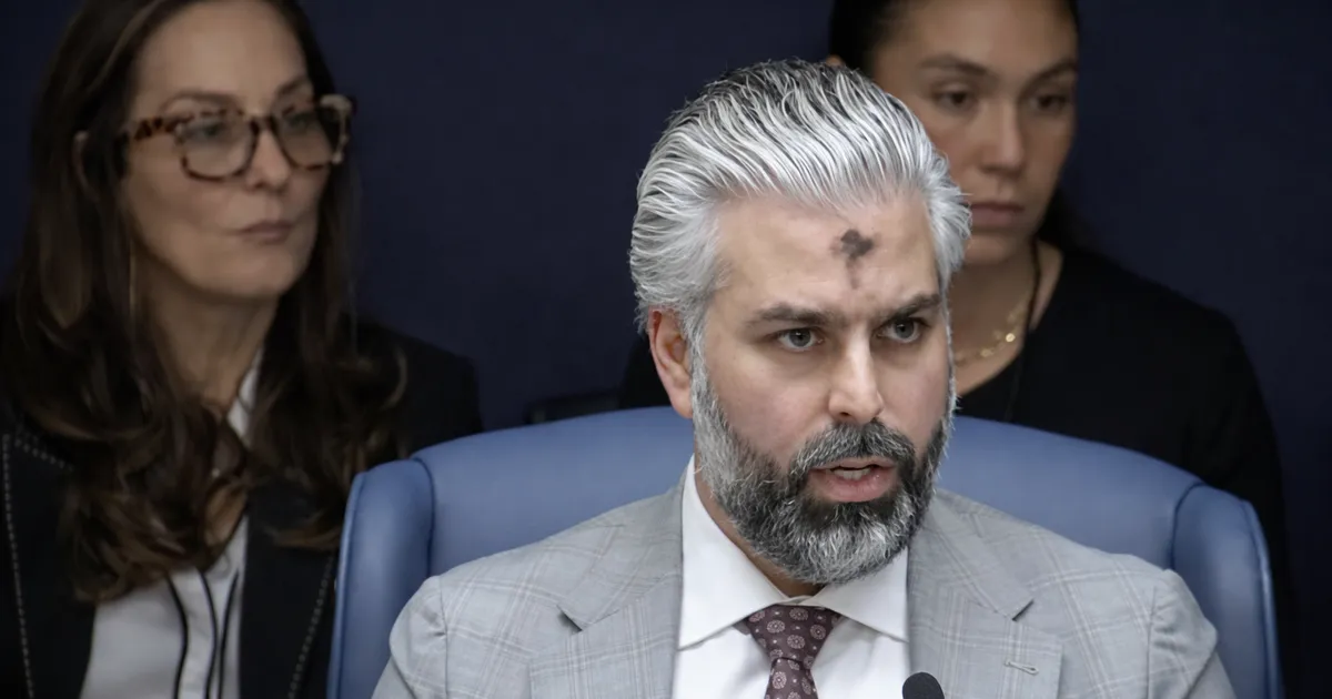 Miami-Dade Commission orders to negotiate garbage and energy plant without perpetual royalties