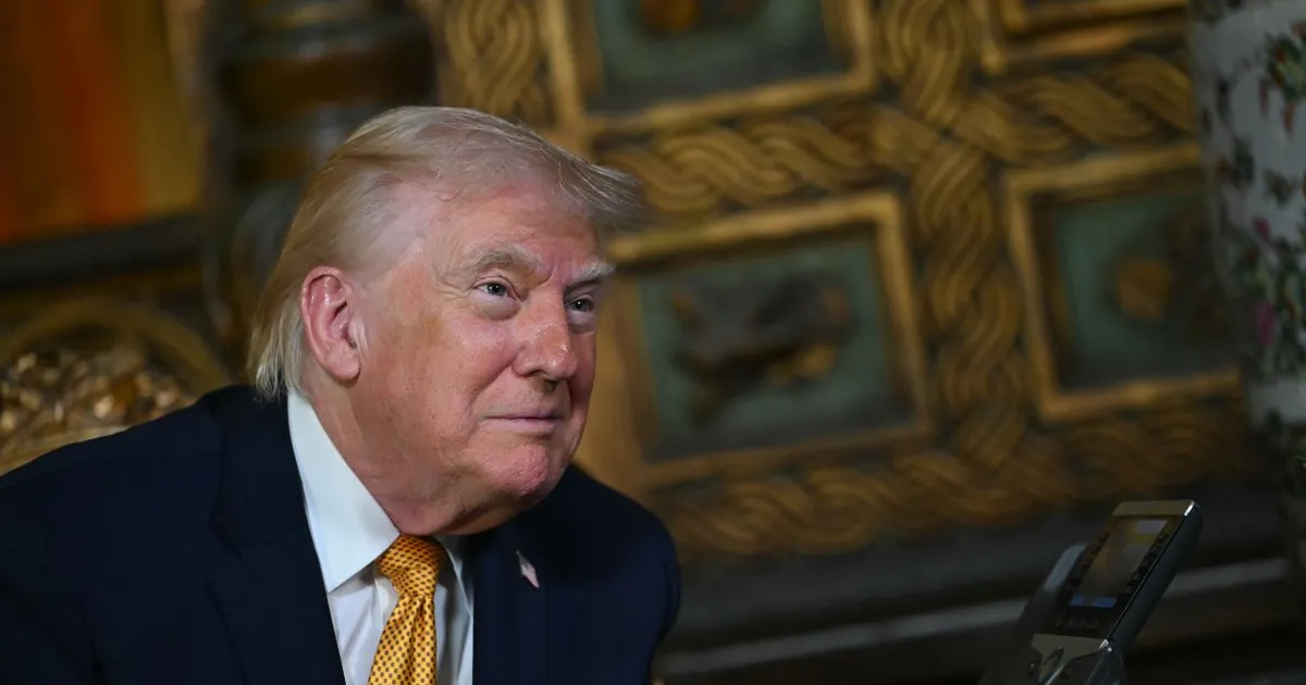 Trump calls on Hamas to proceed with "total and immediate" disarmament