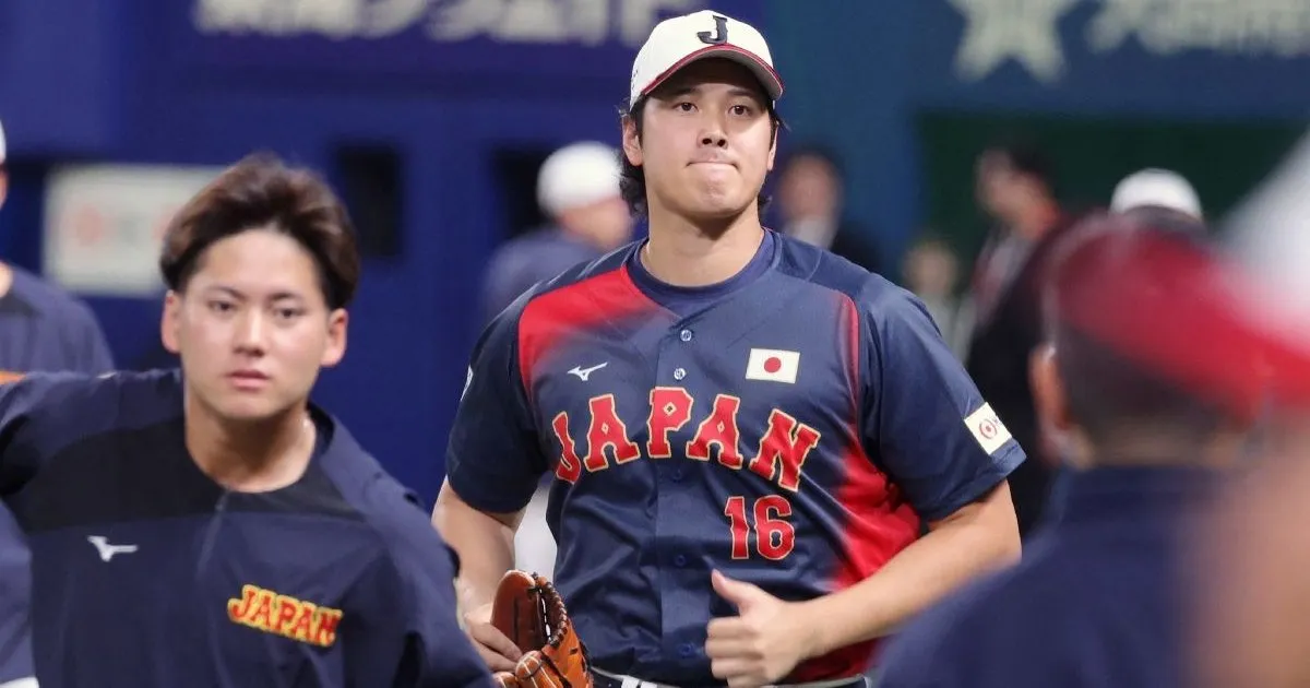 Fans go crazy with Ohtani's arrival in Osaka for the World Classic