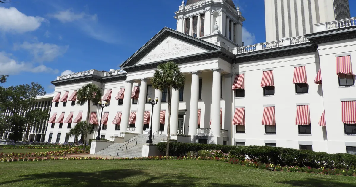 Florida Senate passes law requiring more votes to maintain public unions