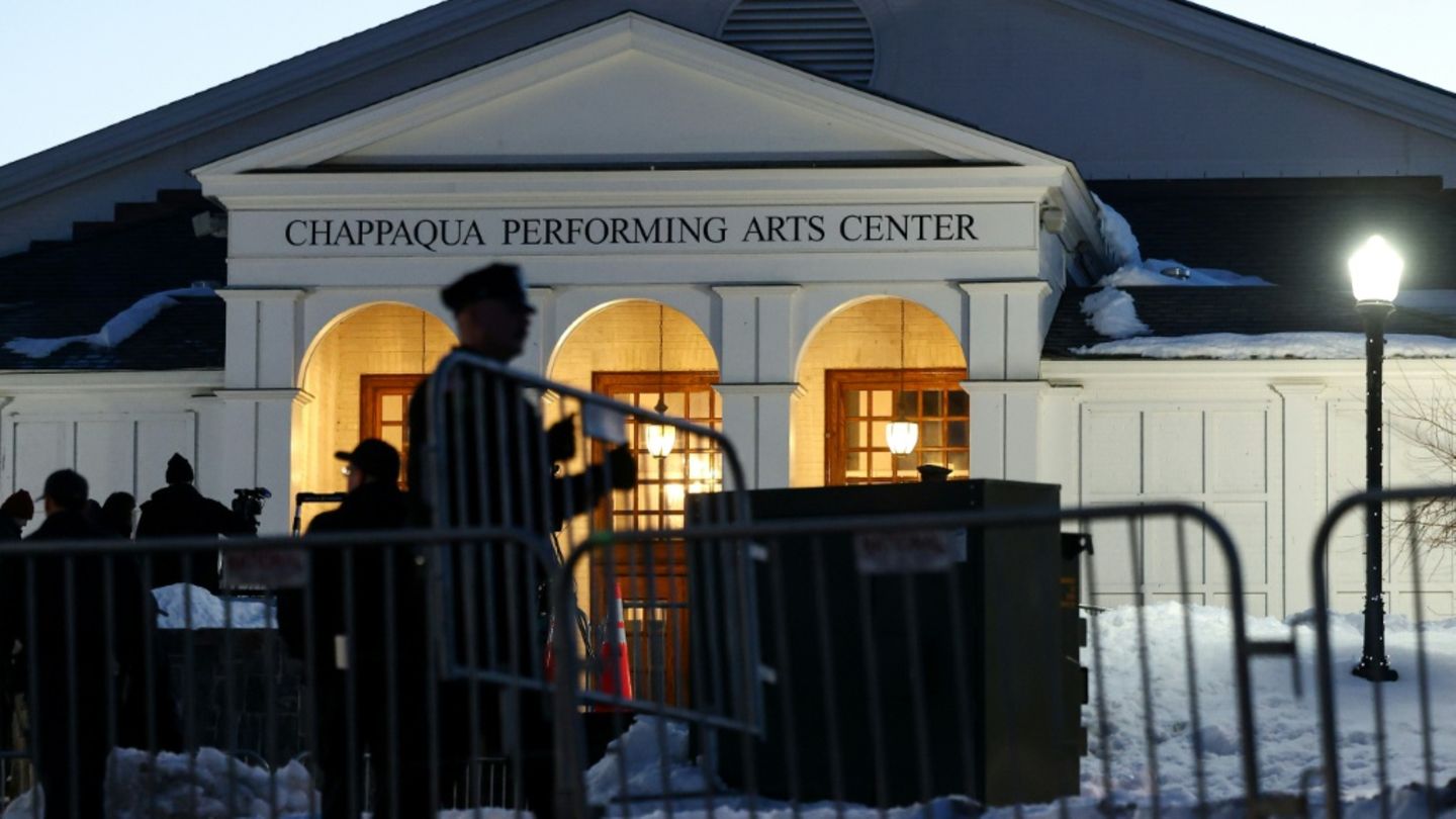 Ort der Befragung Bill Clintons