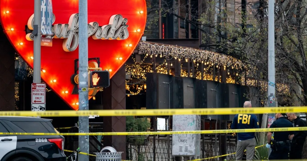 Shooting in Texas leaves 3 dead and 18 injured; FBI says it is potentially an "act of terrorism"