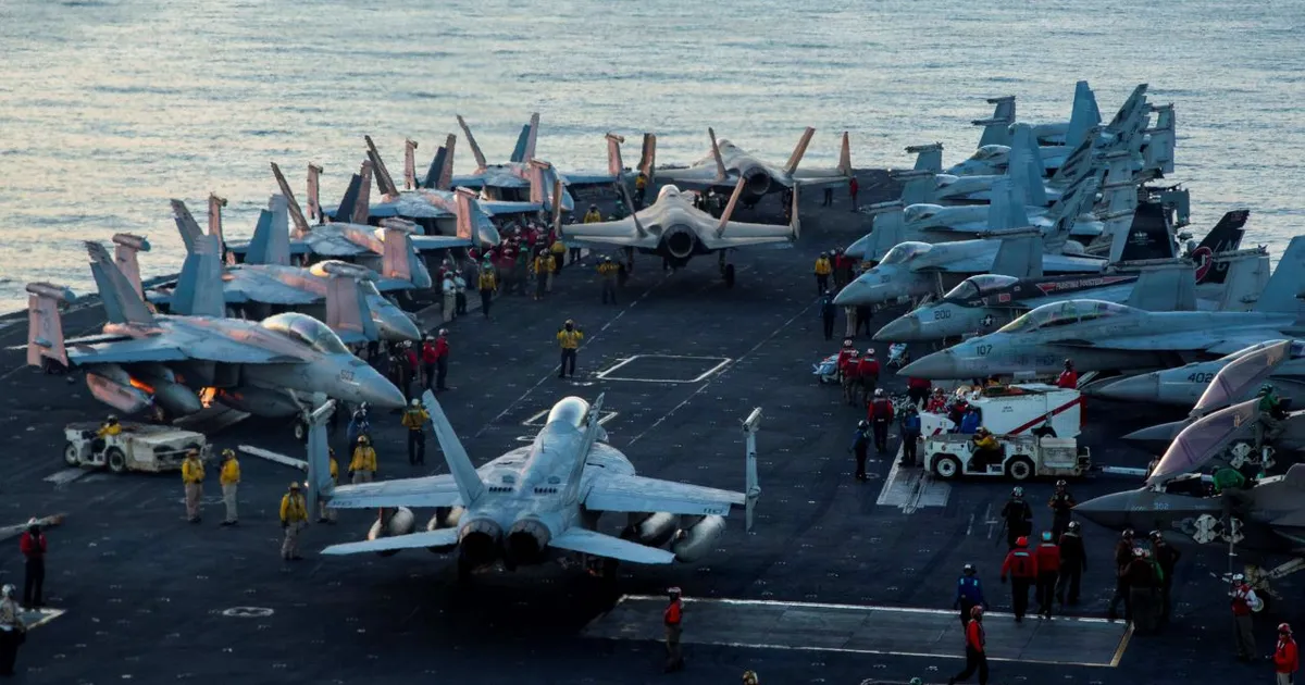 Trump predicts that operations against Iran could last "four weeks"; promises to avenge military deaths