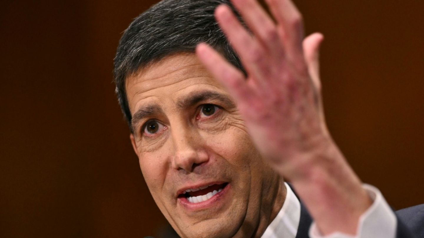 Kevin Warsh