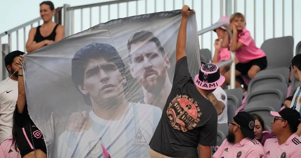 Sisters of Maradona and his former lawyer will go to trial in Argentina for alleged fraud with the idol's brand