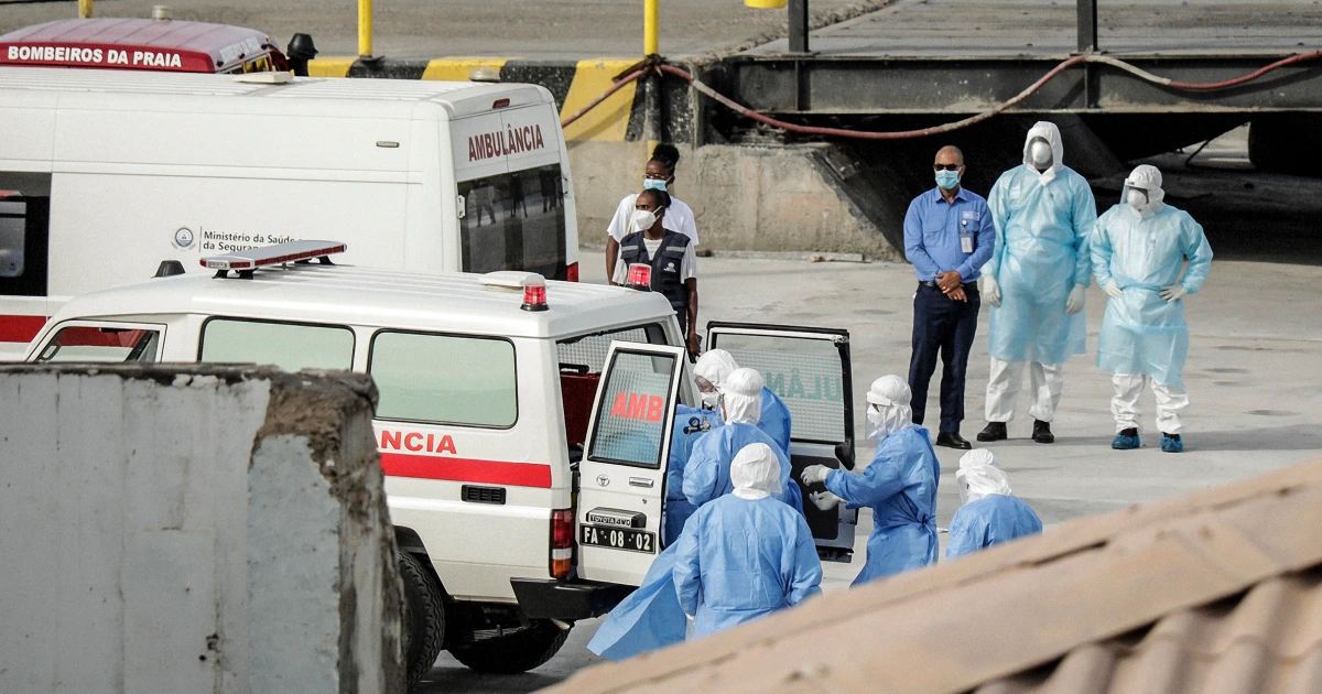 The United States monitors passengers of the cruise ship with hantavirus outbreak who left the ship after deaths