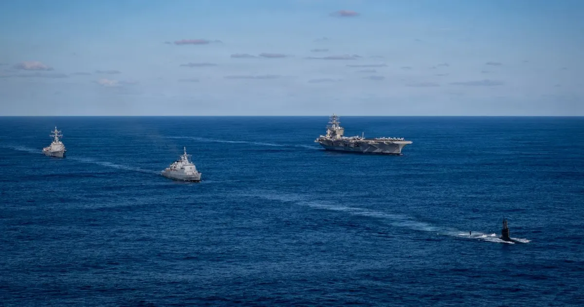The US announces the deployment of its aircraft carrier Nimitz in ...