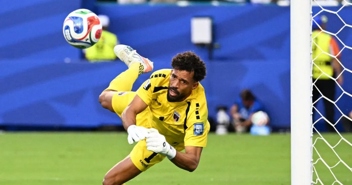 The best goalkeeper of the 2026 World Cup gets a contract with a professional team