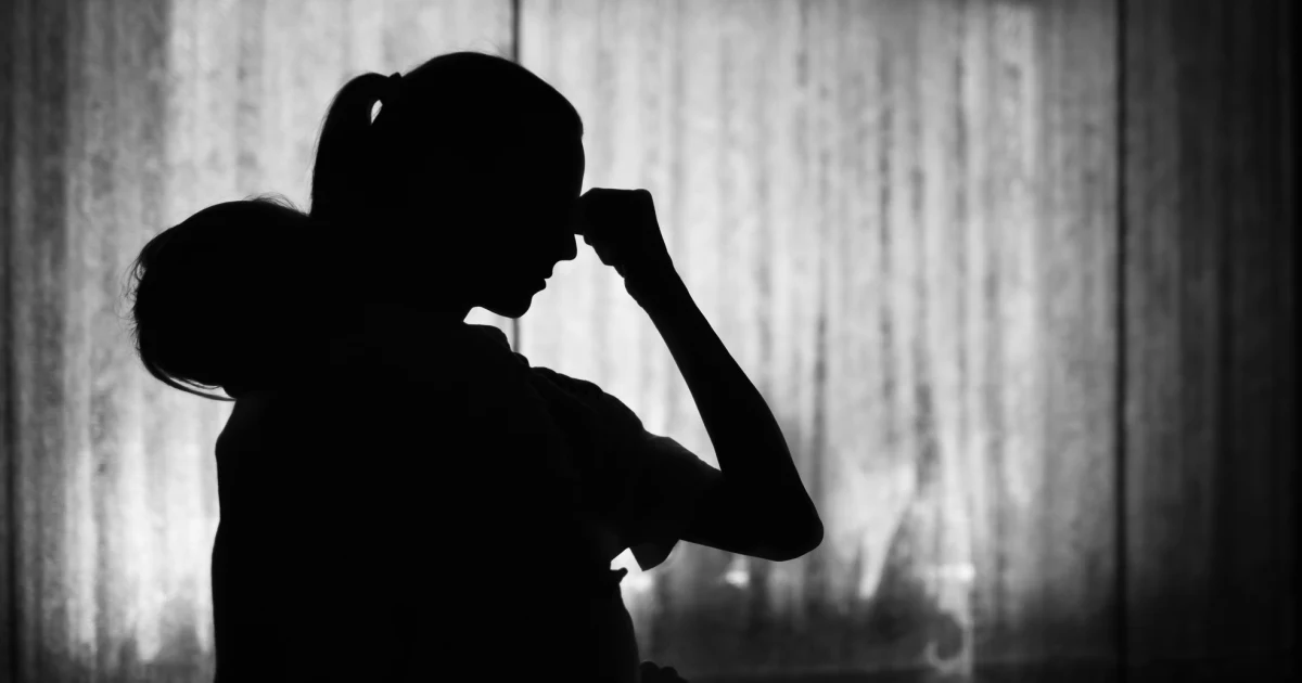 A psychologist explains what postpartum psychosis is, what its warning signs are and what to do to deal with it