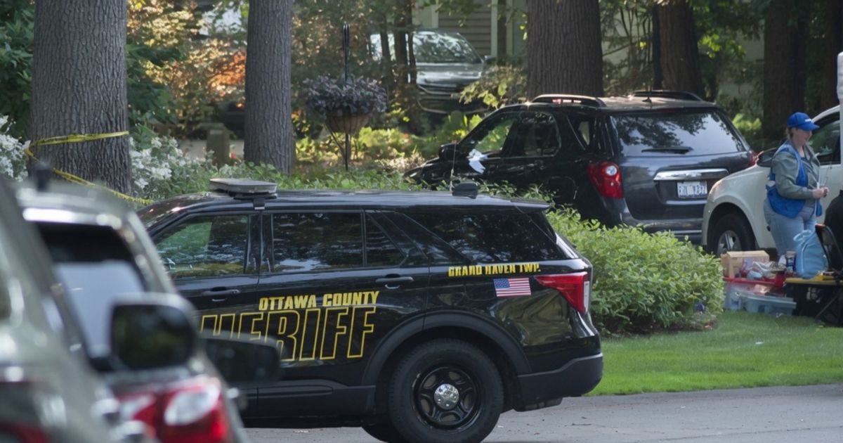 Eight dead, including six children, in possible murder-suicide in Michigan