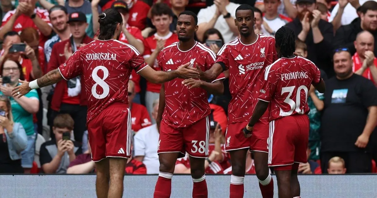 Jeff Bezos becomes a minority shareholder in Liverpool