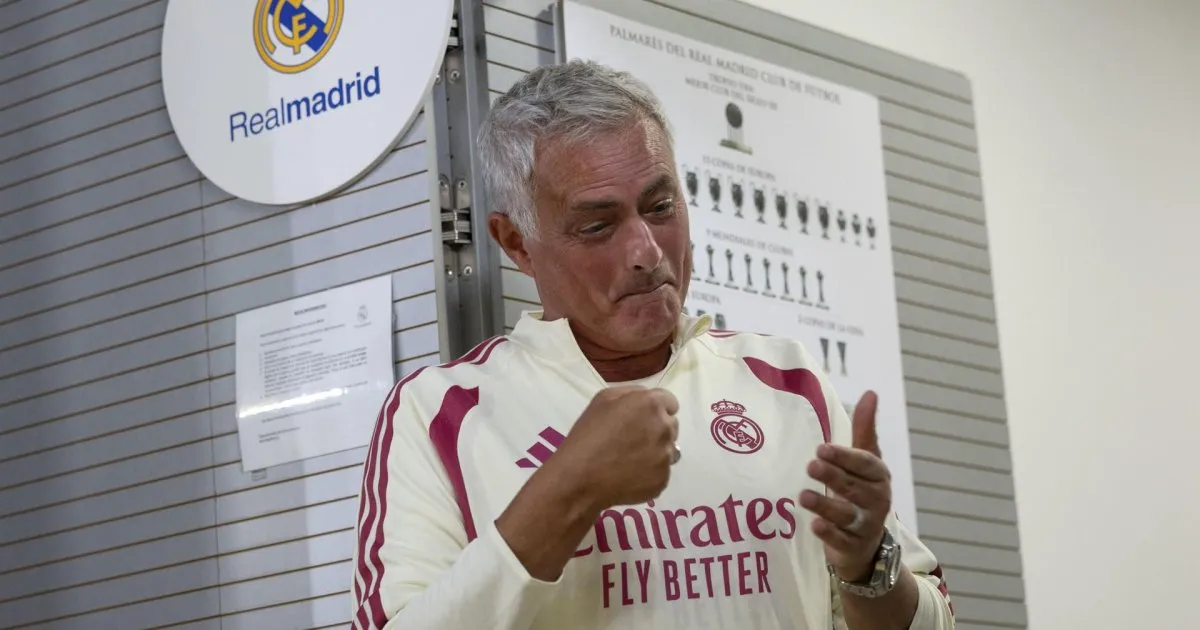 Mourinho confirms the Real Madrid squad and asks for protection for Vinicius