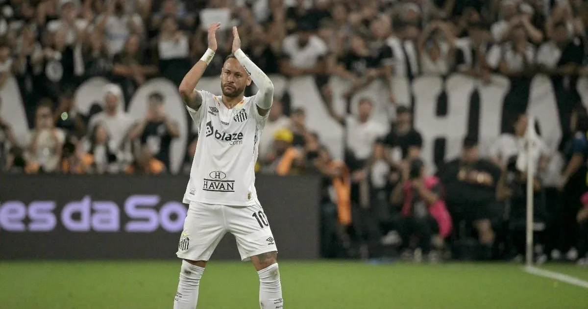 Neymar avoids thinking about 2027, but his father rules out his retirement