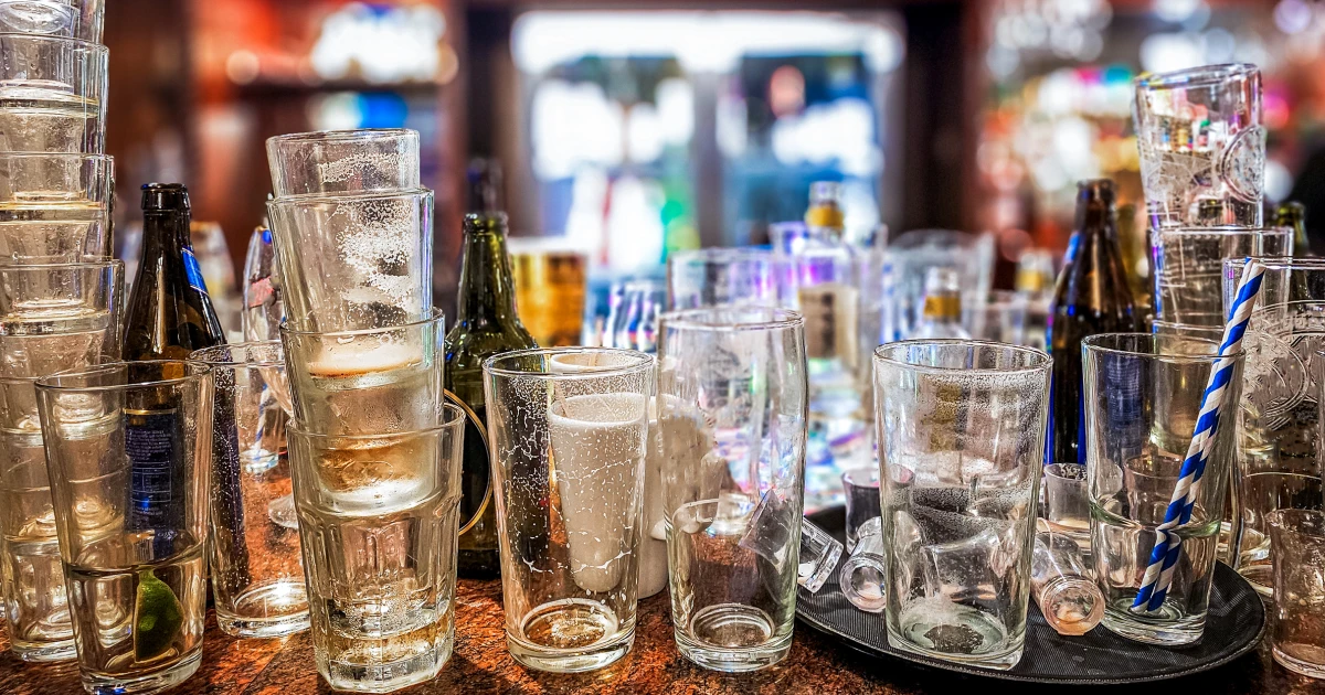 Alcohol consumption finally decreases after the rebound due to the pandemic, but not in all age groups
