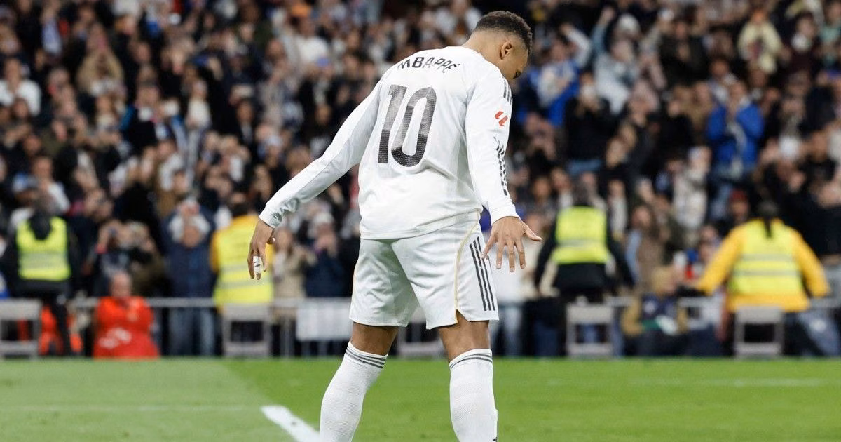 Mbappé has "good feelings" about his possibility of winning the Ballon d'Or