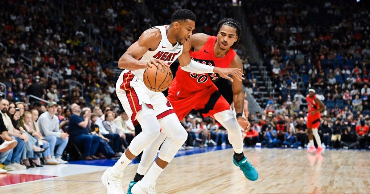 Spoelstra praises Giannis' creative ability in his debut with Miami